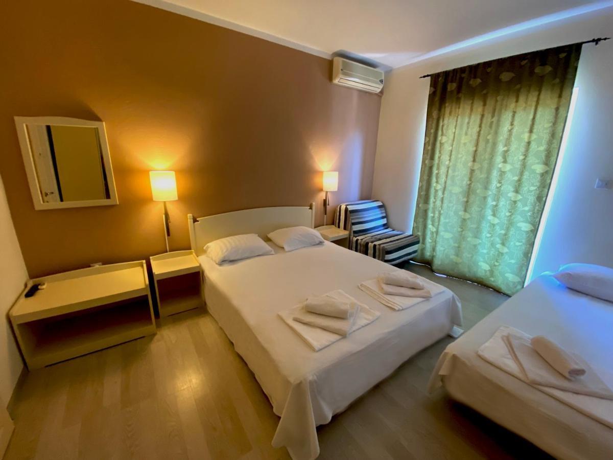 Hotel Kleopatra Ulcinj Room photo