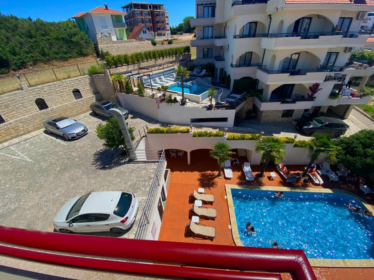 Hotel Kleopatra Ulcinj Exterior photo