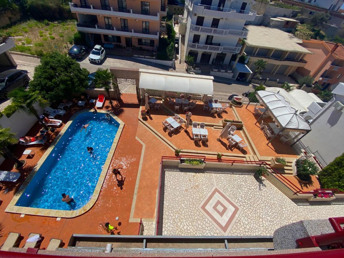 Hotel Kleopatra Ulcinj Exterior photo